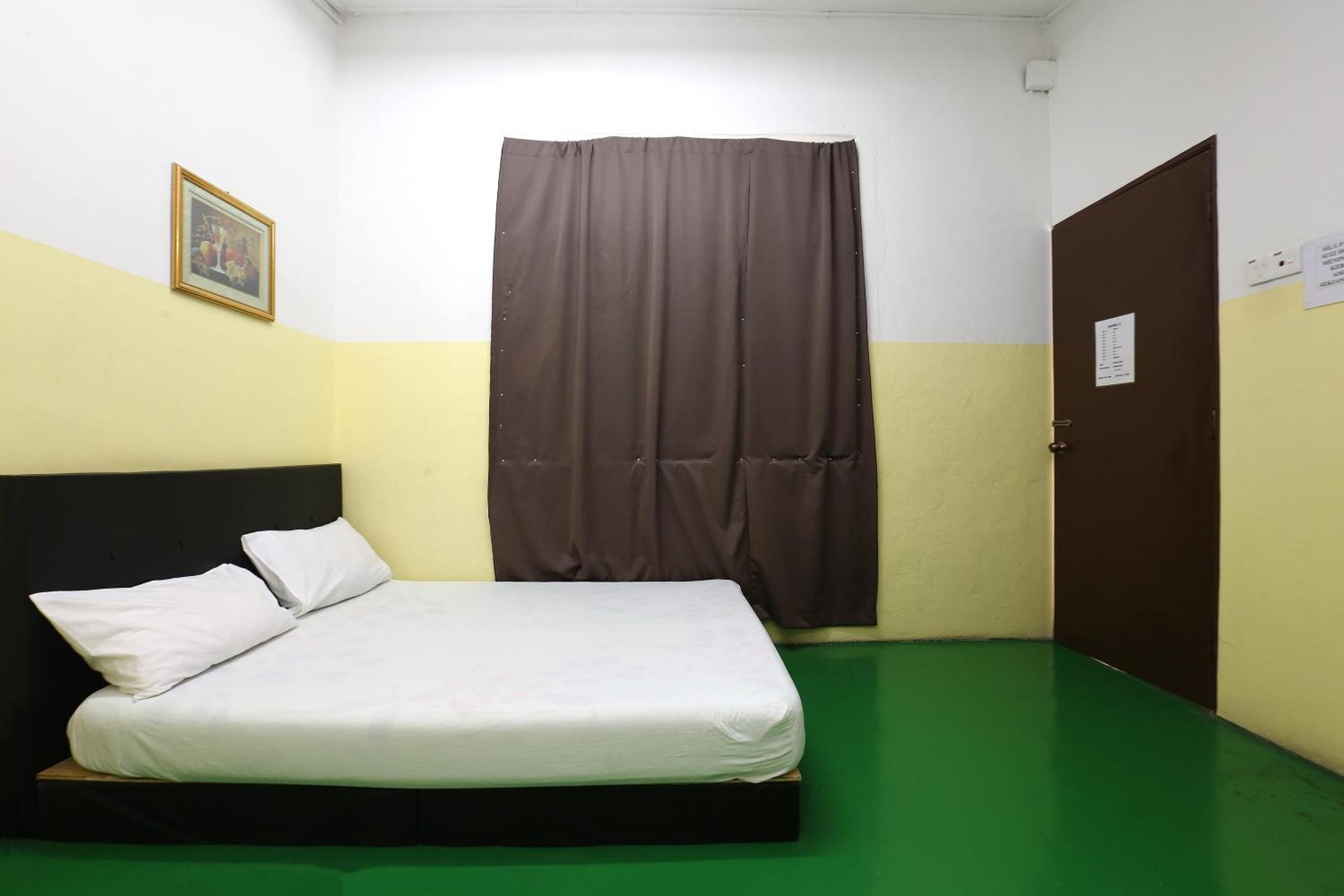 Oyo 89925 Innap Kota Bharu Dış mekan fotoğraf