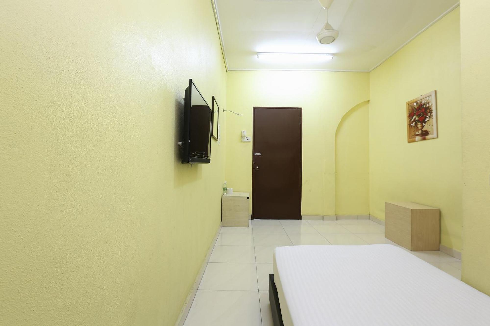 Oyo 89925 Innap Kota Bharu Dış mekan fotoğraf