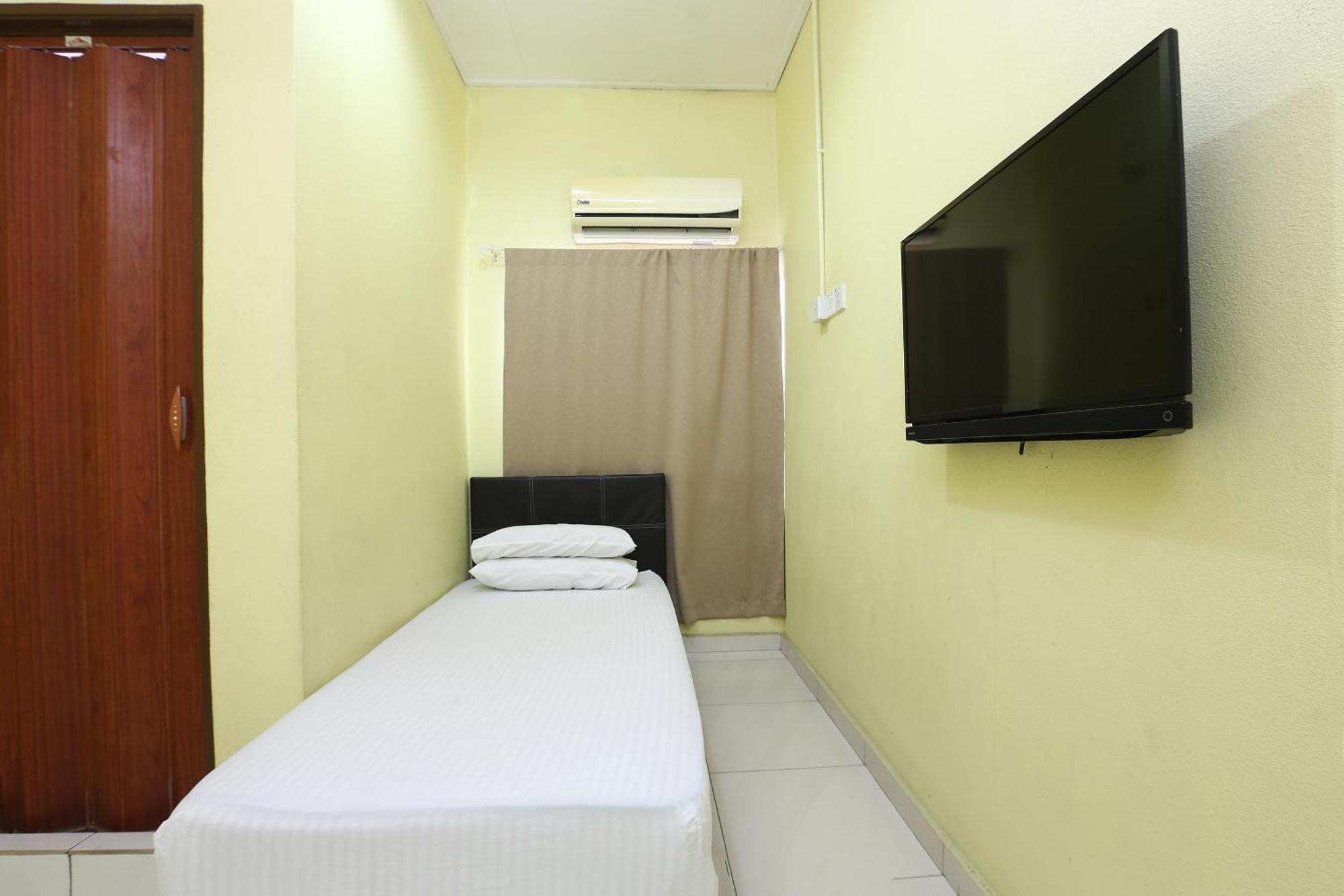 Oyo 89925 Innap Kota Bharu Dış mekan fotoğraf